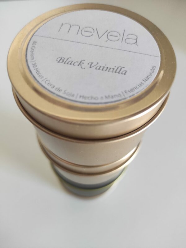 Vela Melleva Black Vainilla en lata 80gr - Imagen 10