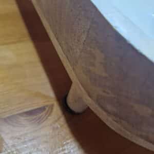 Detalle barca con patas