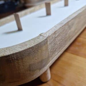 Detalle barca con patas