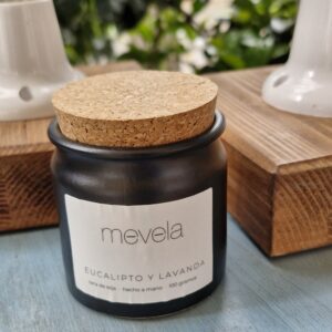 Vela eucalipto Lavanda en envase cerámico y mecha de madera