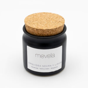 Envase nuevo orquidea negra y lirios